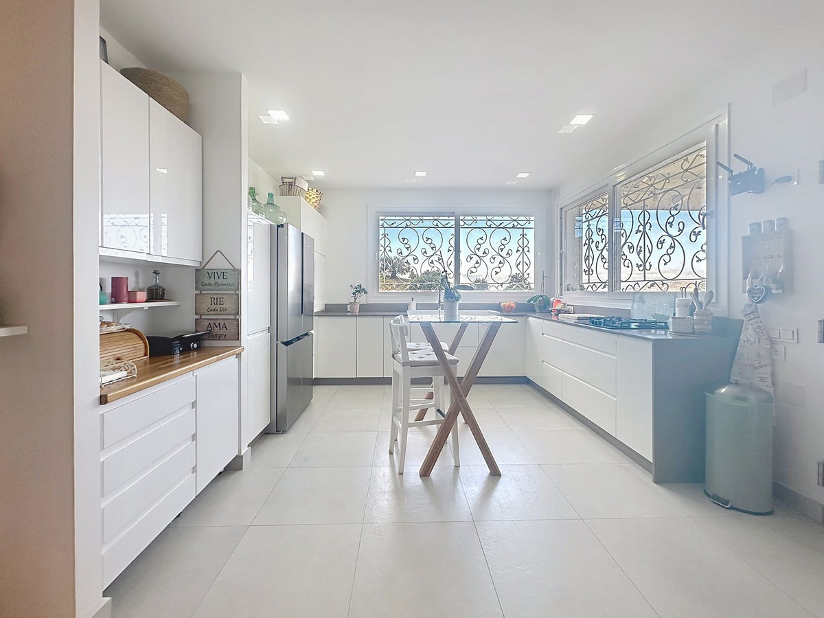 7c1ad9fd12b098edc21b4cc2a66a2a07 - 8