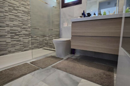 7d5dede0be8878ed129a8b10a5e5edd8 - 10