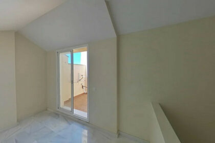 7d7dbda0b3520c0a4de9ea205032f914 - 57