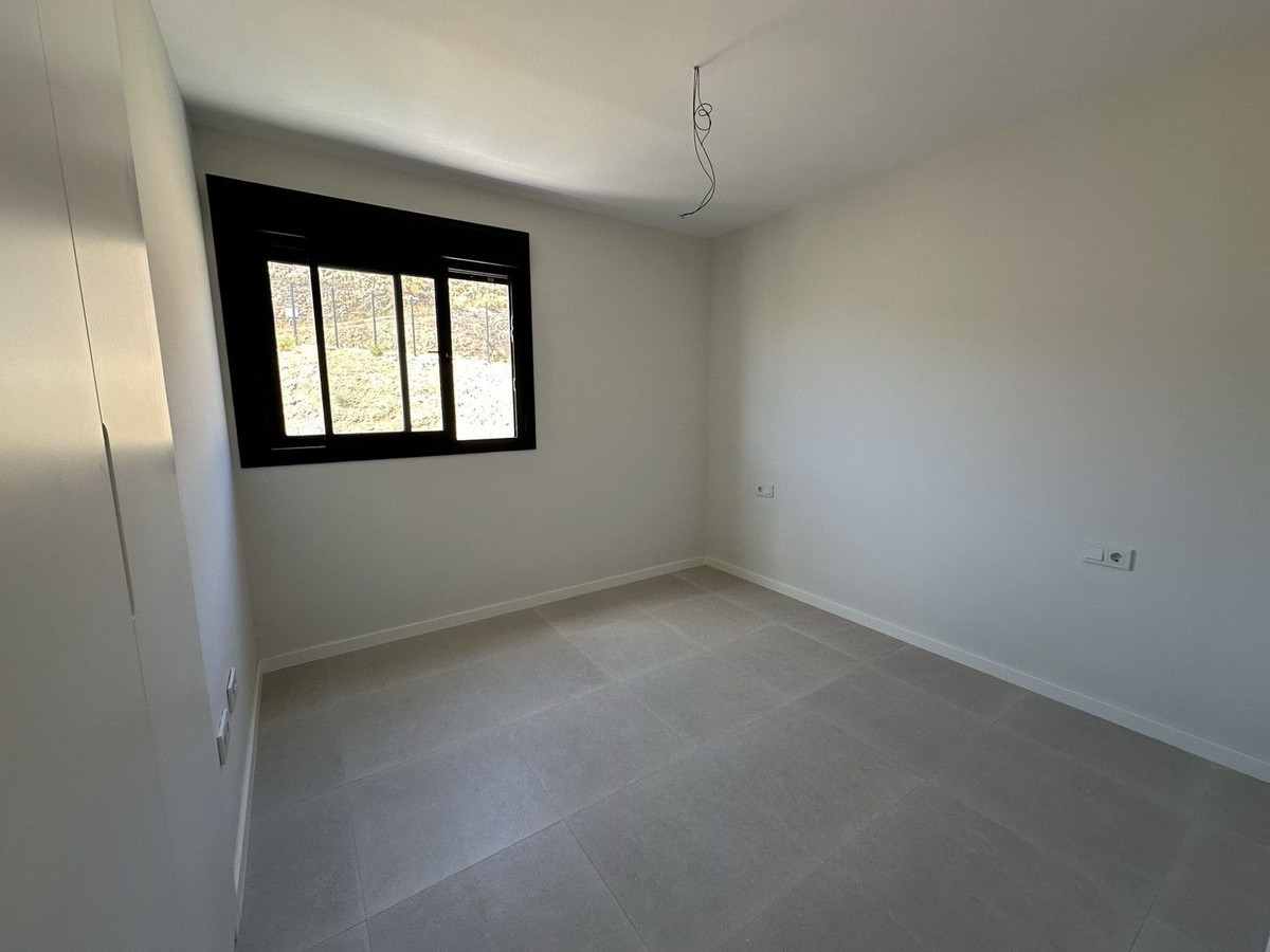 7d80728d6bc8eea3adf729586b85626e - 19