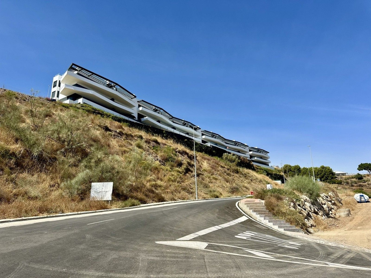 7d80728d6bc8eea3adf729586b85626e - 2