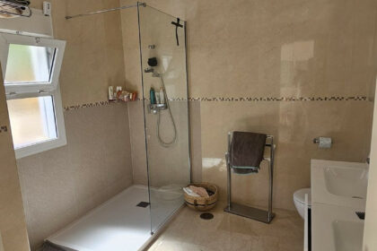 7e9c7e2a924db70b09927a3df2197dc0 - 11