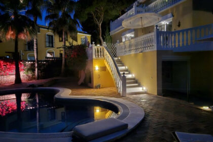 7e9c7e2a924db70b09927a3df2197dc0 - 16