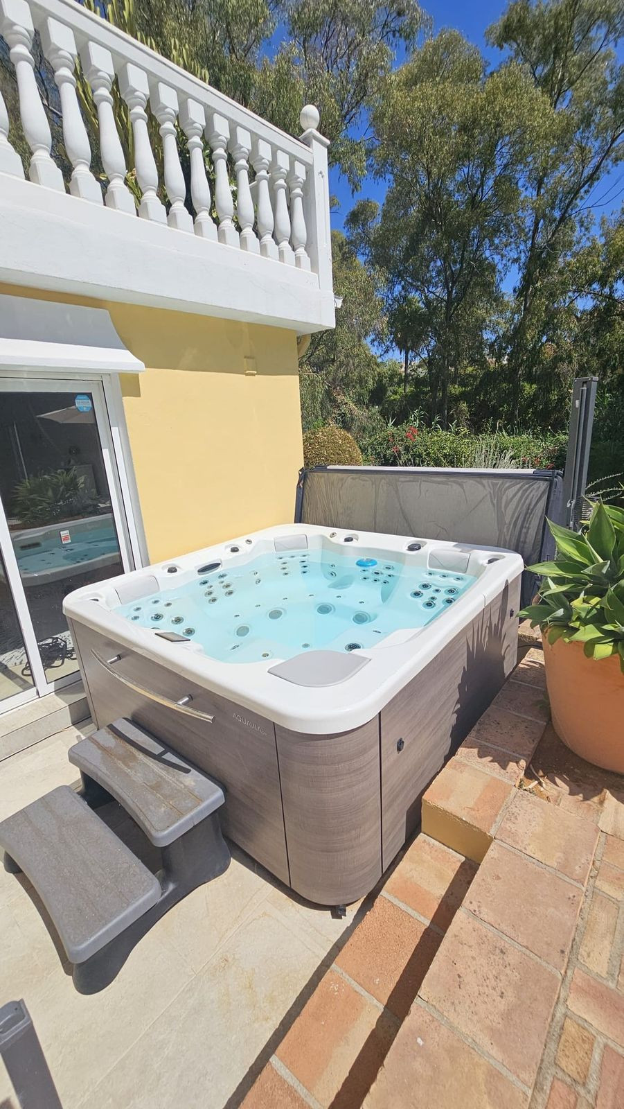 7e9c7e2a924db70b09927a3df2197dc0 - 6