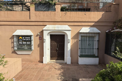 7f1283c7432a17fdce10bf322875d283 - 1