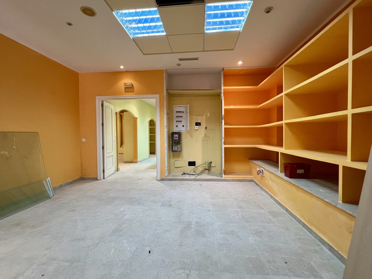 7f1283c7432a17fdce10bf322875d283 - 10