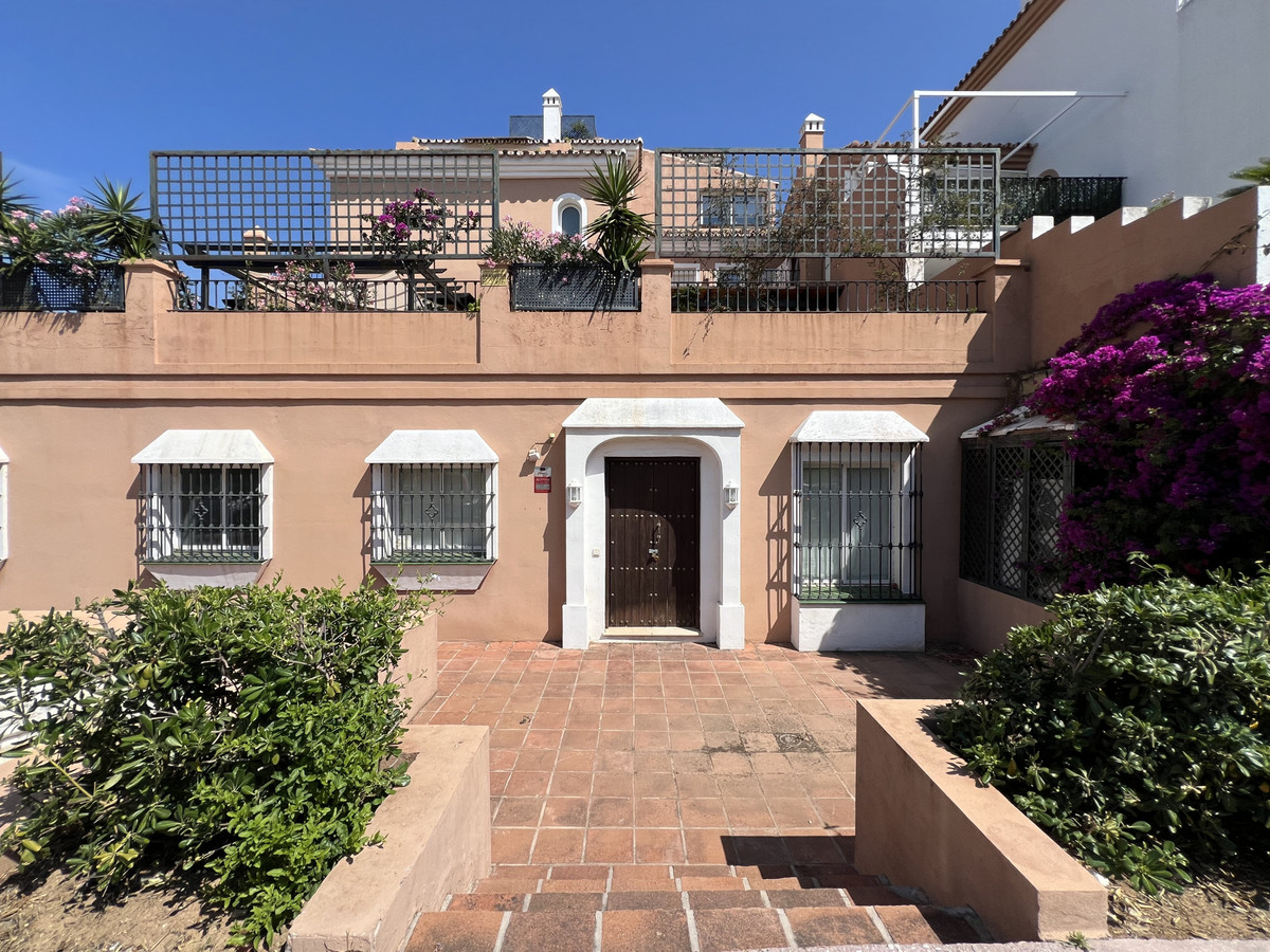 7f1283c7432a17fdce10bf322875d283 - 2