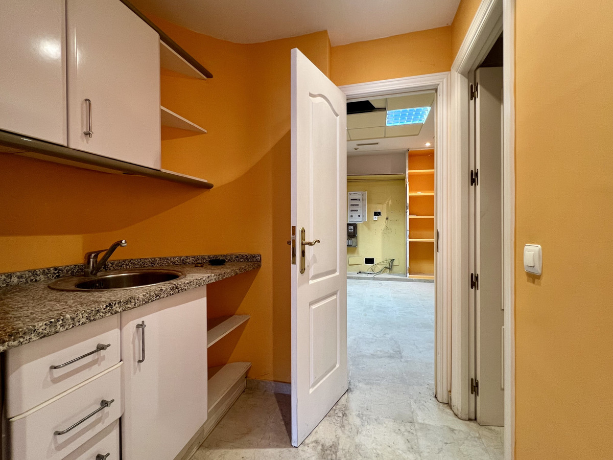 7f1283c7432a17fdce10bf322875d283 - 5