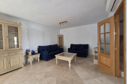 80026a69227f8e796e113861c0151e9a - 22