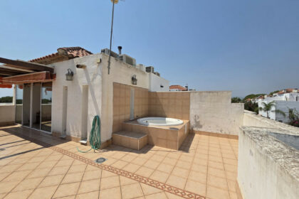 80026a69227f8e796e113861c0151e9a - 31