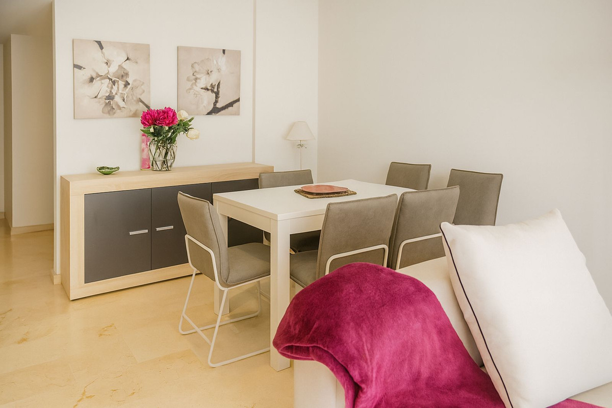 806389ee3e4446c0f9143b231f516a42 - 4