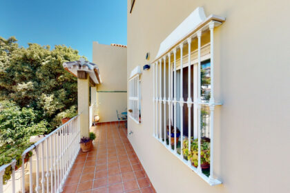 813d4d7ff3b21d058ac9437003ce71d0 - 30