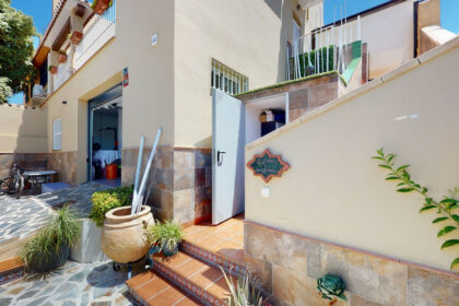 813d4d7ff3b21d058ac9437003ce71d0 - 32