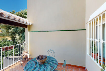 813d4d7ff3b21d058ac9437003ce71d0 - 9