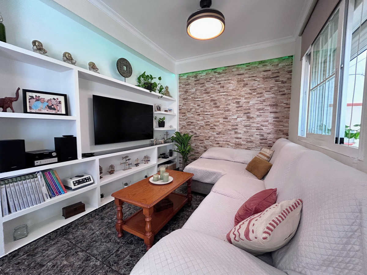 81fb3b6b039db2bb41769c249d6d3f0a - 3