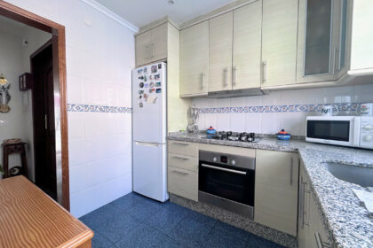 81fb3b6b039db2bb41769c249d6d3f0a - 6