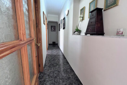 81fb3b6b039db2bb41769c249d6d3f0a - 9