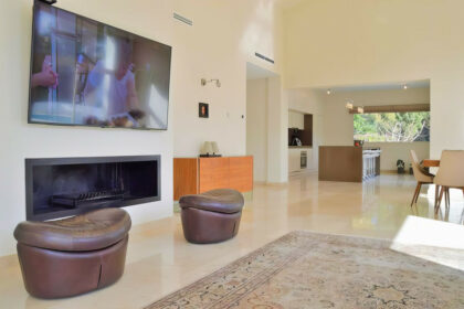 8287582bd145fe67ae17bd3ba94ccffb - 7