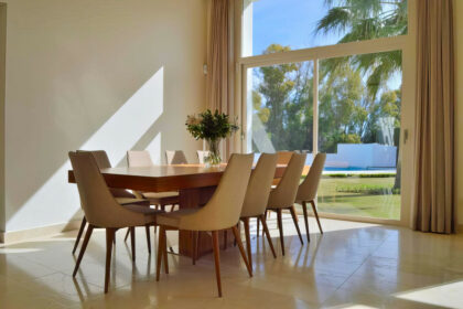 8287582bd145fe67ae17bd3ba94ccffb - 9