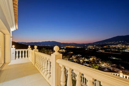 82a8a05e2692d3b5c0809ee9d5f09efb - 41