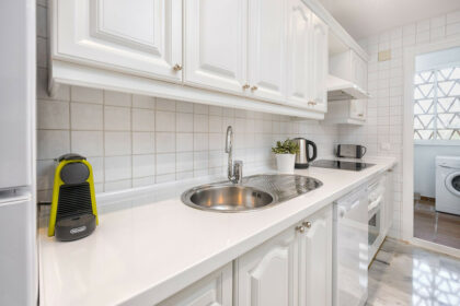 82b0e4021f276252219d741f545eeab4 - 10