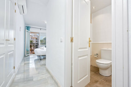 82b0e4021f276252219d741f545eeab4 - 15