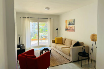 82b0e4021f276252219d741f545eeab4 - 7