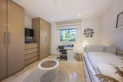 82b5729b9e8c536a2389a6cc63c097f1 - 31