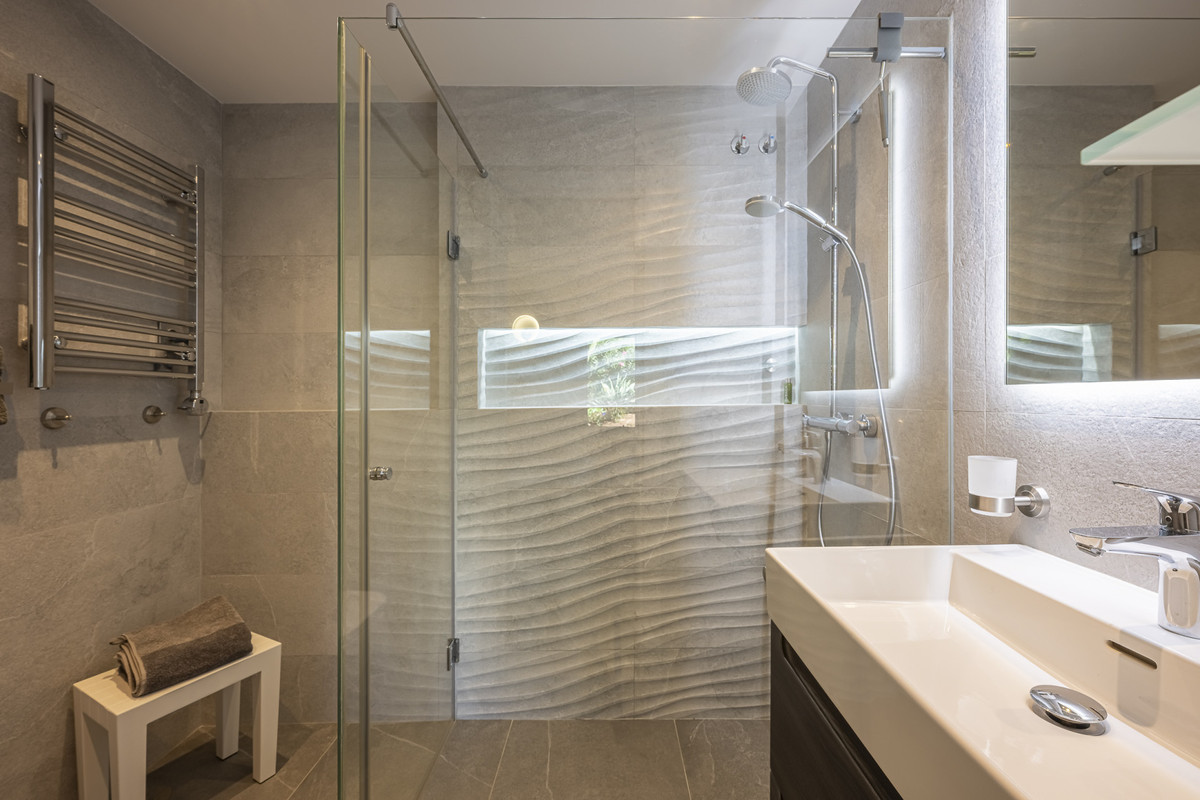 82b5729b9e8c536a2389a6cc63c097f1 - 32