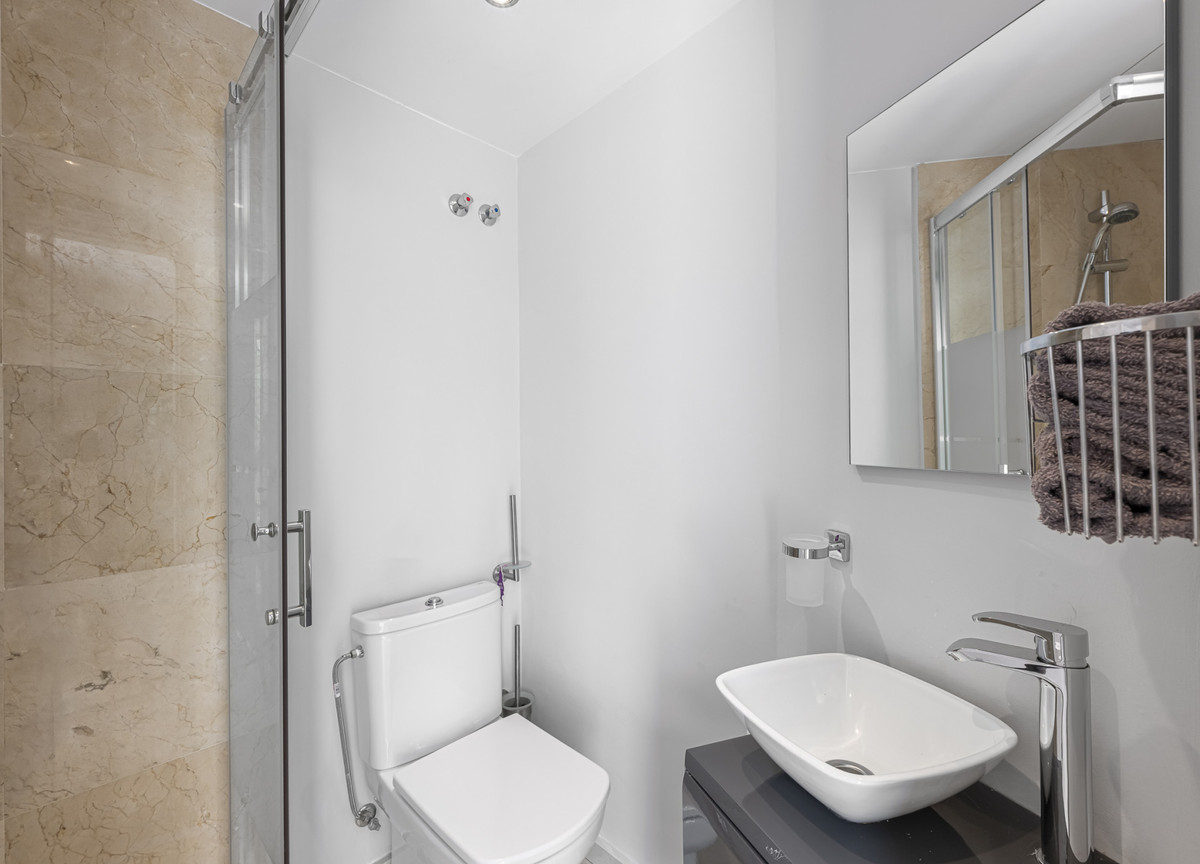 82b5729b9e8c536a2389a6cc63c097f1 - 35