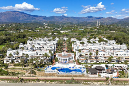 82b5729b9e8c536a2389a6cc63c097f1 - 41