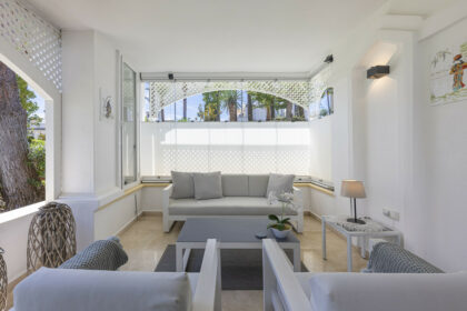 82b5729b9e8c536a2389a6cc63c097f1 - 8