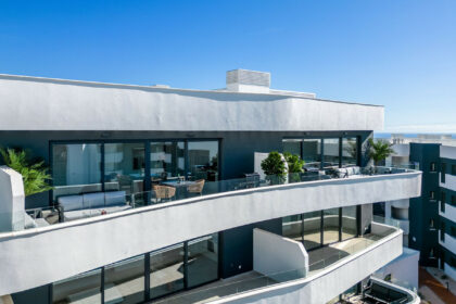 83f6a1764bca8d4bd450fdd17392e3f7 - 1