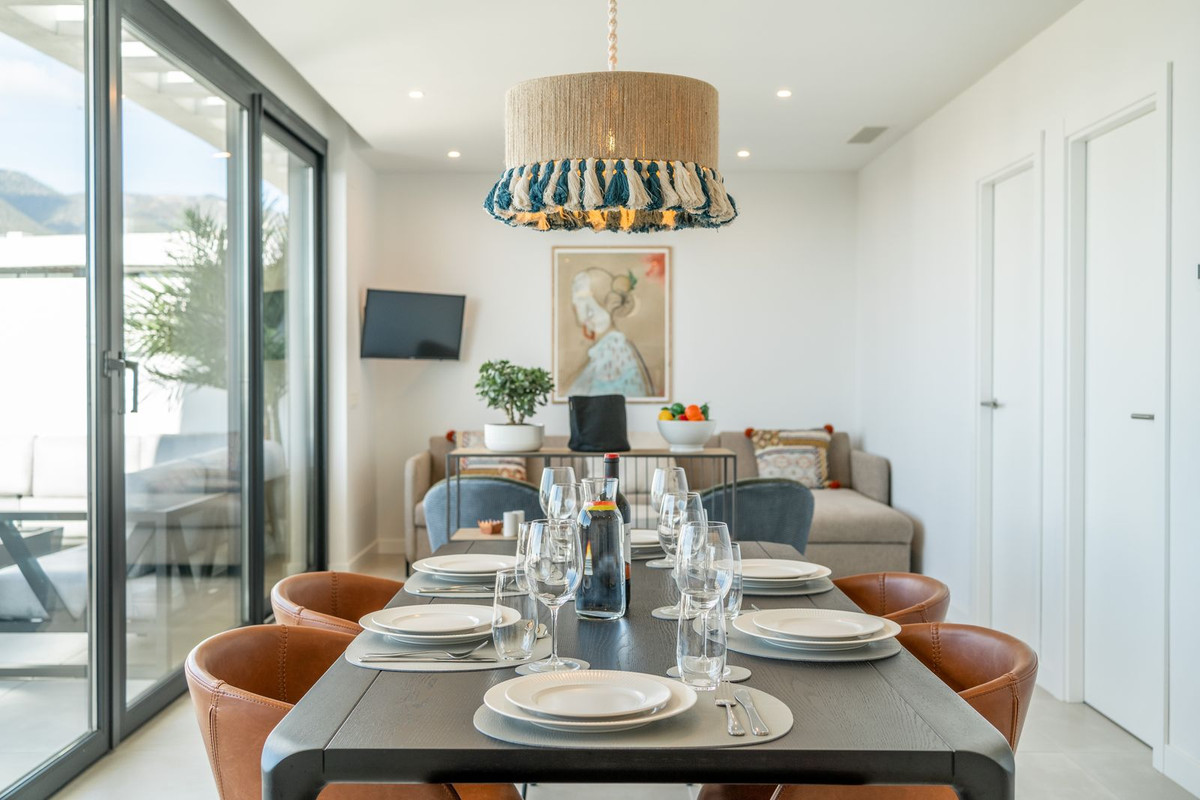 83f6a1764bca8d4bd450fdd17392e3f7 - 3