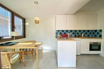 83fbd2bf017554a5a25198e2772101e3 - 21