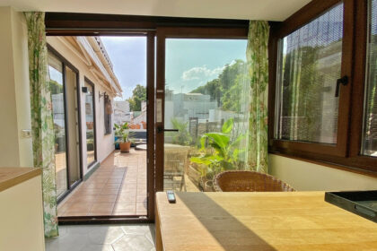 83fbd2bf017554a5a25198e2772101e3 - 25