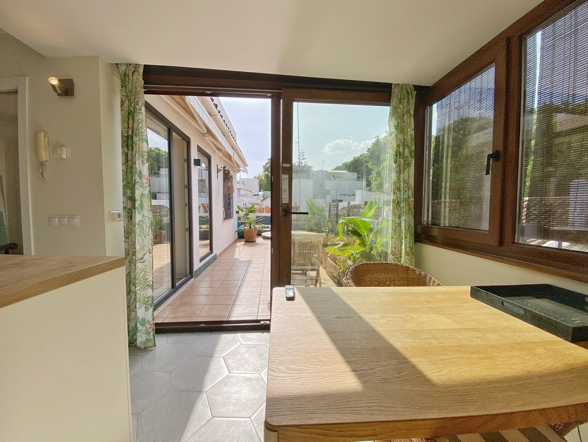 83fbd2bf017554a5a25198e2772101e3 - 26