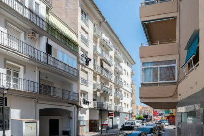 8437d3b3ff7bb63294cec14206d8ab12 - 10