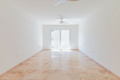 8437d3b3ff7bb63294cec14206d8ab12 - 20