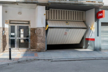 8437d3b3ff7bb63294cec14206d8ab12 - 32