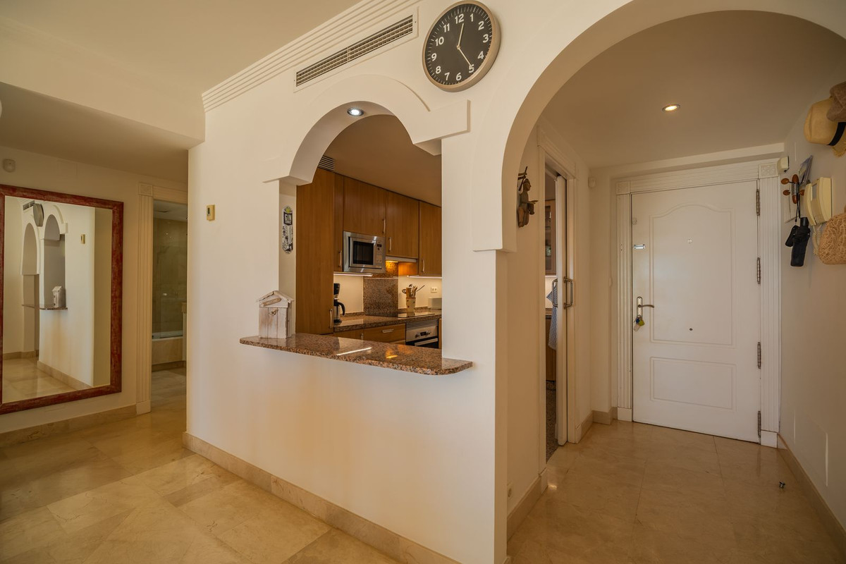 8450ff40a33822df0721d7e2e6a071d5 - 36