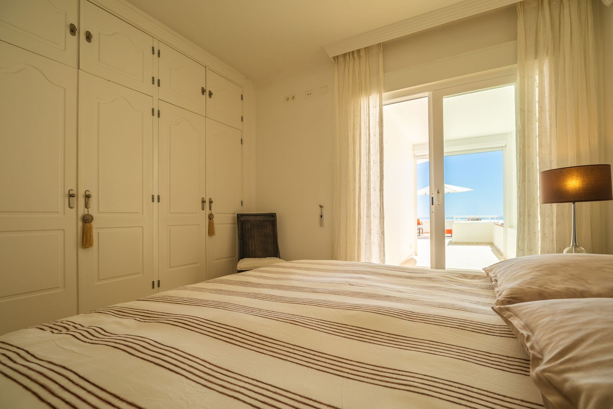 8450ff40a33822df0721d7e2e6a071d5 - 40