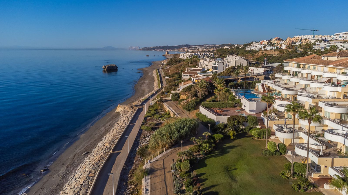 8450ff40a33822df0721d7e2e6a071d5 - 7