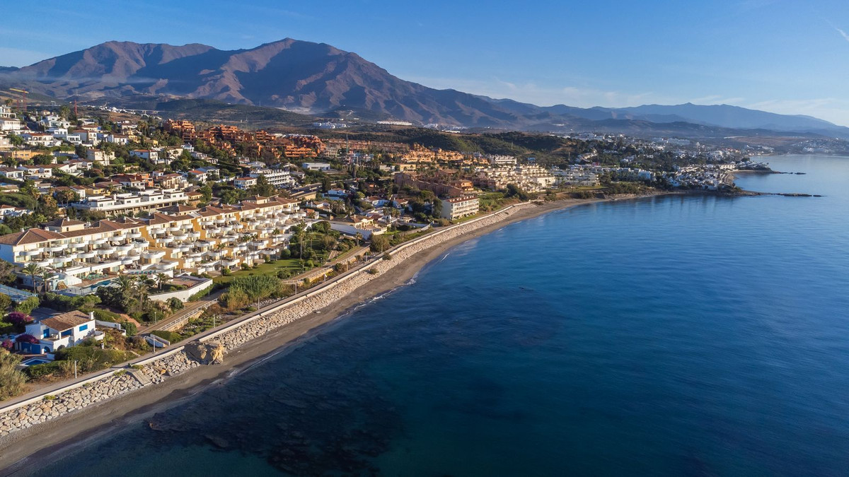 8450ff40a33822df0721d7e2e6a071d5 - 8