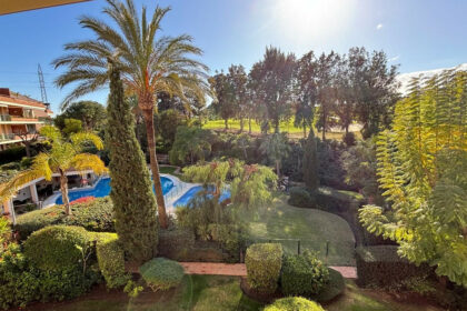 8459c7dc4cb76f264edef82332720804 - 22