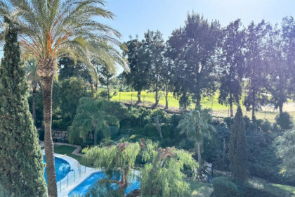 8459c7dc4cb76f264edef82332720804 - 24