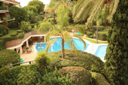 8459c7dc4cb76f264edef82332720804 - 35