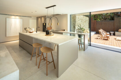 84f1cff062101523ecb2284ff9b2c0f0 - 14