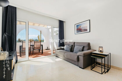 8507043045bf6ec3db706554dde94f1c - 14