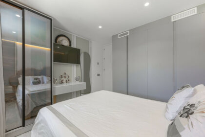 855f74b0771509aa758ac5969a09a29e - 32